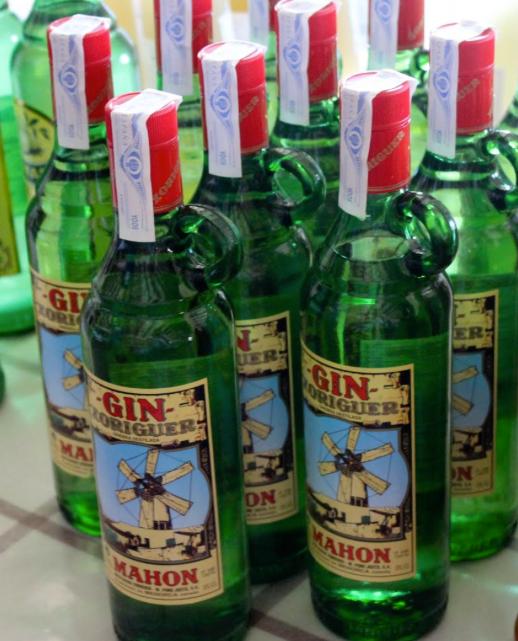 Actual product image Xoriguer Gin Xoriguer Mahon (1 x 70 cl)