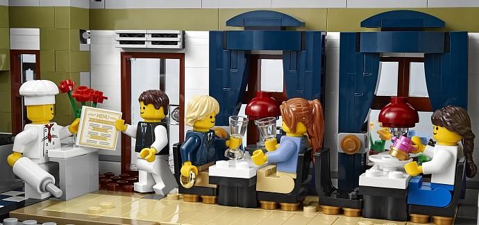 Image du produit LEGO Restaurant parisien (10243, LEGO Creator Expert, LEGO difficiles à trouver)
