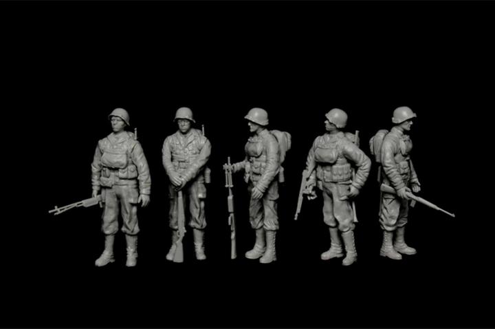 Actual product image Italeri LCVP with US Infantry