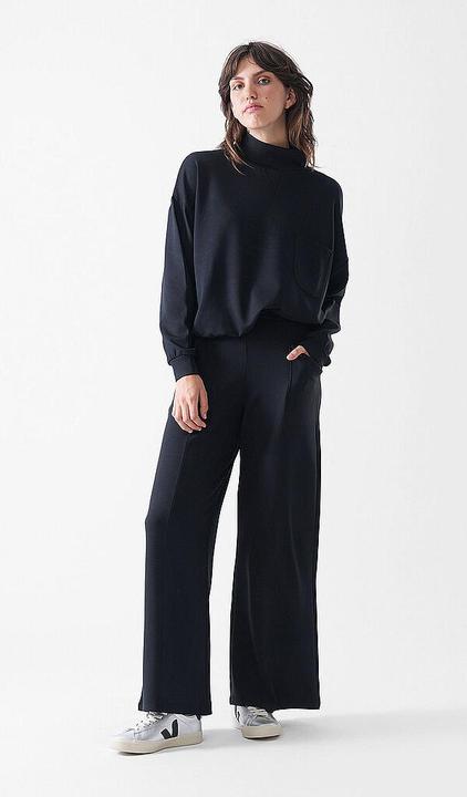 Actual product image Penn Sweater (XS)