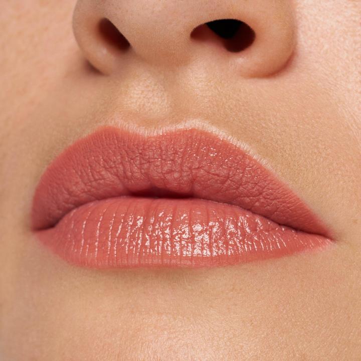 Immagine prodotto essence satin GLOW luminous shine lipstick (01 Latte intero con amore)