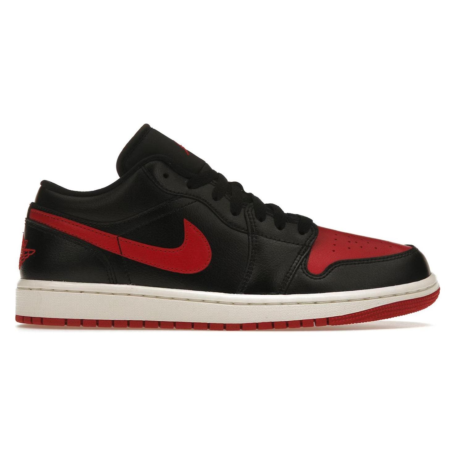 Jordan, Damen, Sneakers, 1 Low Bred Sail (Women's), Rot, Mehrfarbig, Weiss, Schwarz, (37.5)