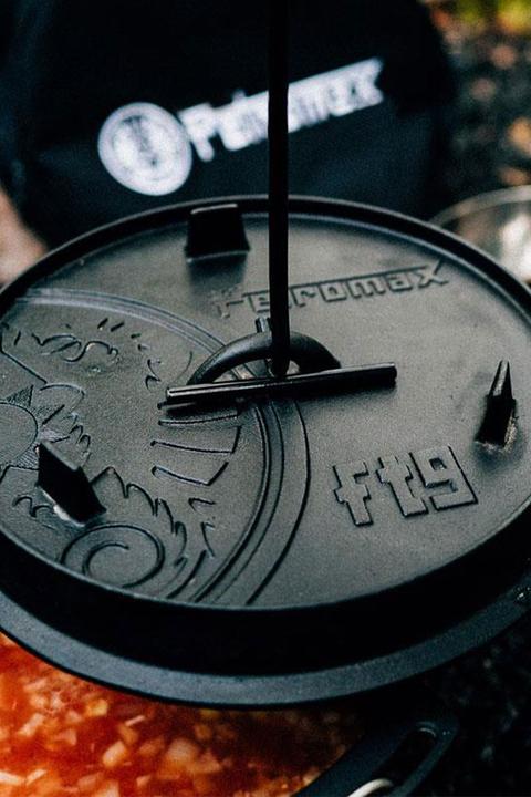 Actual product image Petromax Fire pot ft9