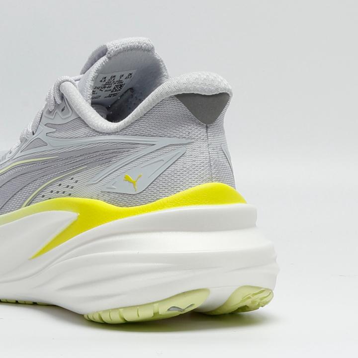 Actual product image Puma MagMax NITRO 2 Wns (38)