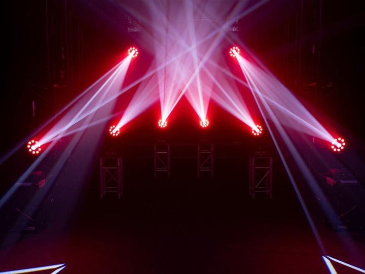 Productafbeelding Eurolite LED TMH-H180 Hybride Moving-Head Spot/Wash COB (Enkele)