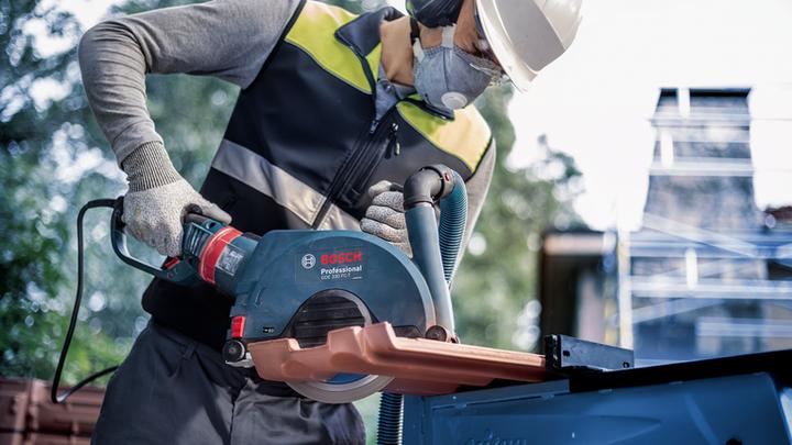 Produktbild Bosch Professional Zubehör Expert MultiMaterial Diamanttrennscheiben, 230 x 22,23 x 2,4 x 15 mm