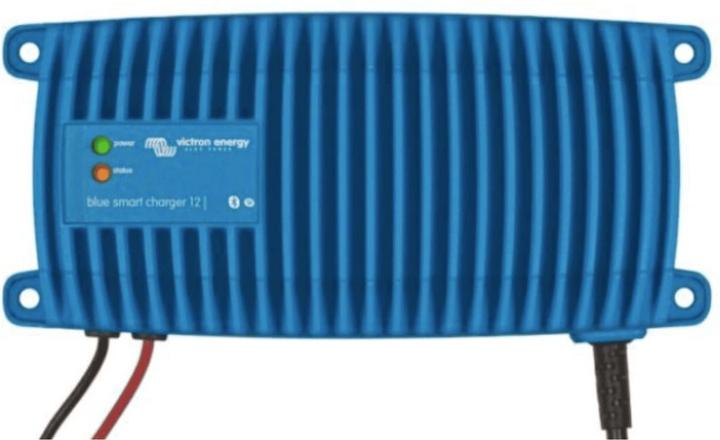 Victron Energy Caricatore intelligente blu IP67 24/12 (1) (con Bluetooth) (24V, 12 A)