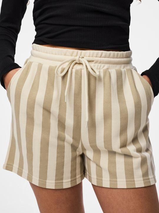 Image du produit Pieces Pcchilli Summer Shorts Stripe Ub Noos Bc (S)