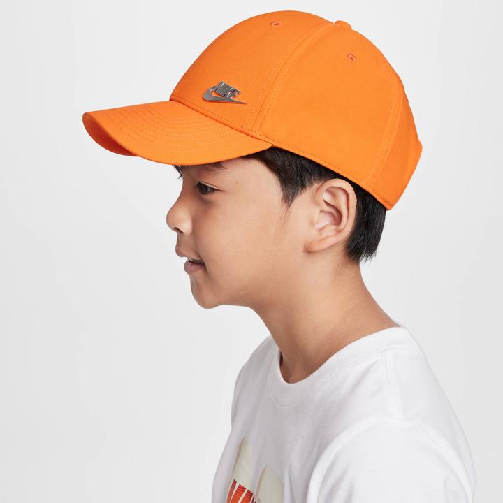 Actual product image Nike Club Structured metal logo cap