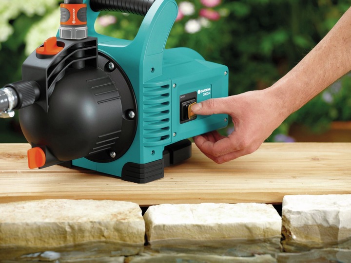 Produktbild Gardena Gartenpumpe 3000/4 (Gartenpumpe)