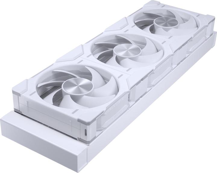Actual product image Phanteks Glacier One 360D30 DRGB AIO Water Cooler - White