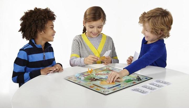 Immagine prodotto Monopoly Junior (Italiano, 2 - 4 Giocatori)
