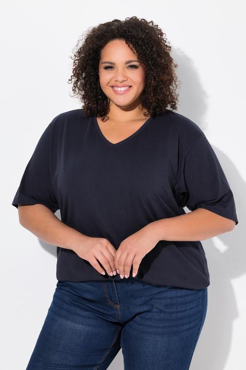 Immagine prodotto Ulla Popken T-shirt dalle linee morbide con scollo a V e mezze maniche (42, 44)