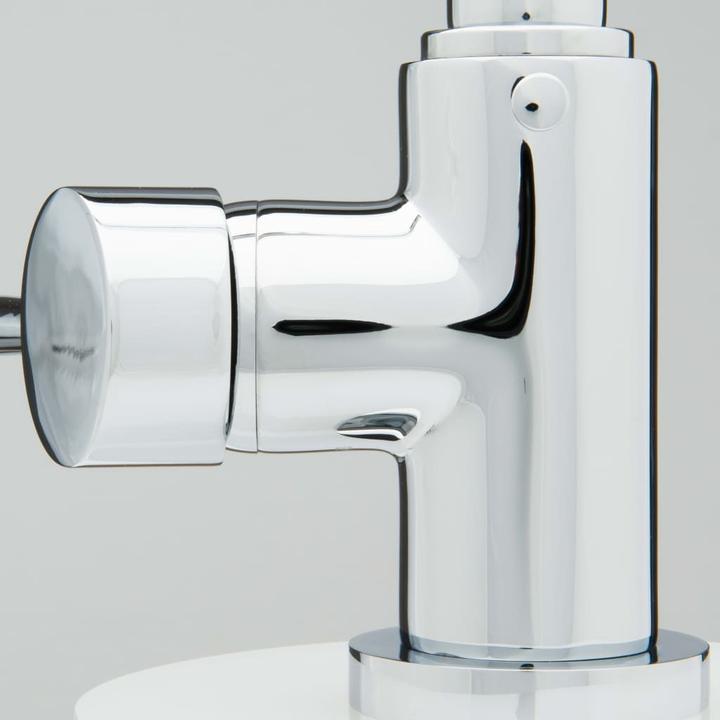 Actual product image Schütte Kitchen tap CORNWALL sink mixer chrome swivelling 79116