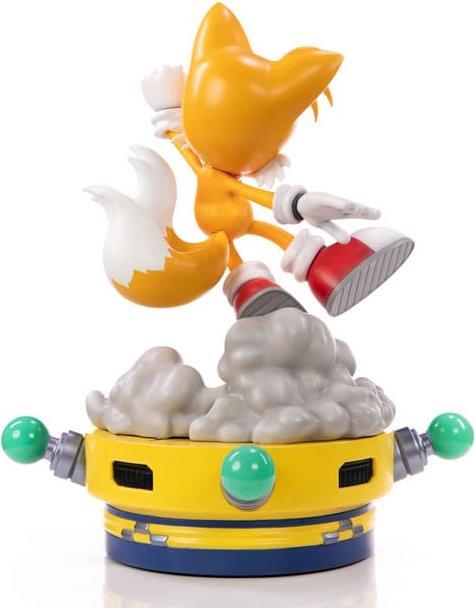 Actual product image First 4 Figures SONIC THE HEDGEHOG - Tails - Statuette 36cm