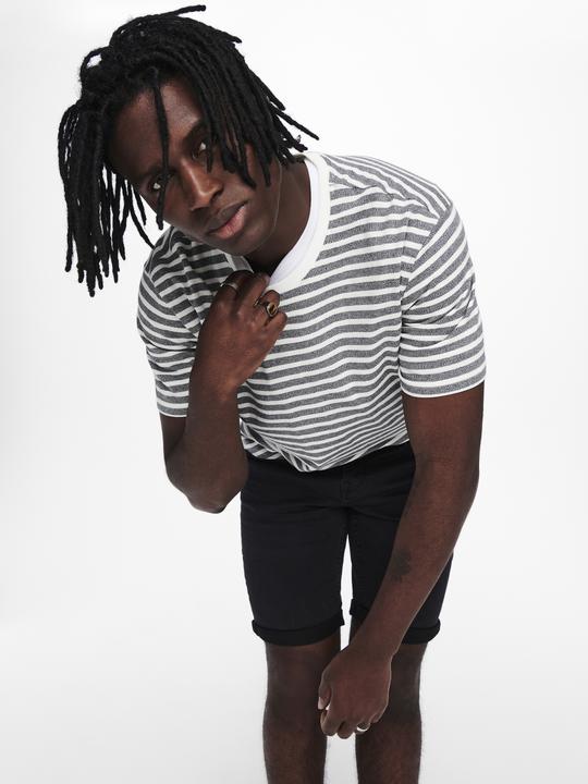 Produktbild Only & Sons Onsply Blk Jog 8581 Pim Dnm Shorts Noos (4XL)