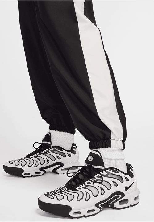 Actual product image Nike Sportswear Woven Jogger - 201101 (L)