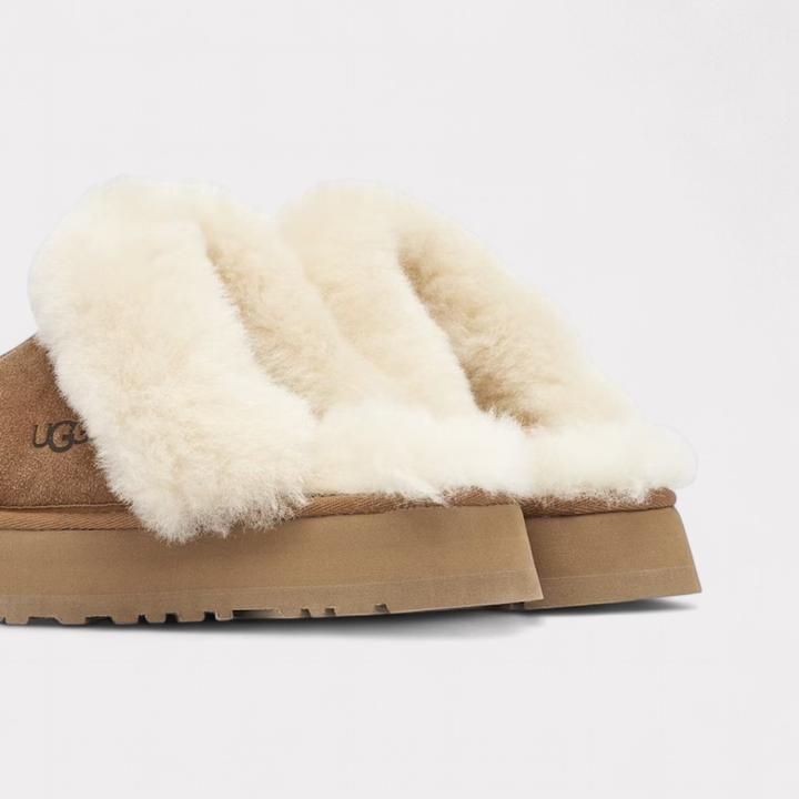 Actual product image Ugg Disquette Slipper (39)