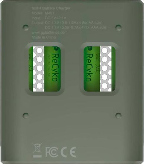 Actual product image GP Batteries ReCyko M451/100 4-Port USB Ladegerät inkl.4xAAA NiMh 950mAh (5 pcs., AAA, 950 mAh, Battery + charger)