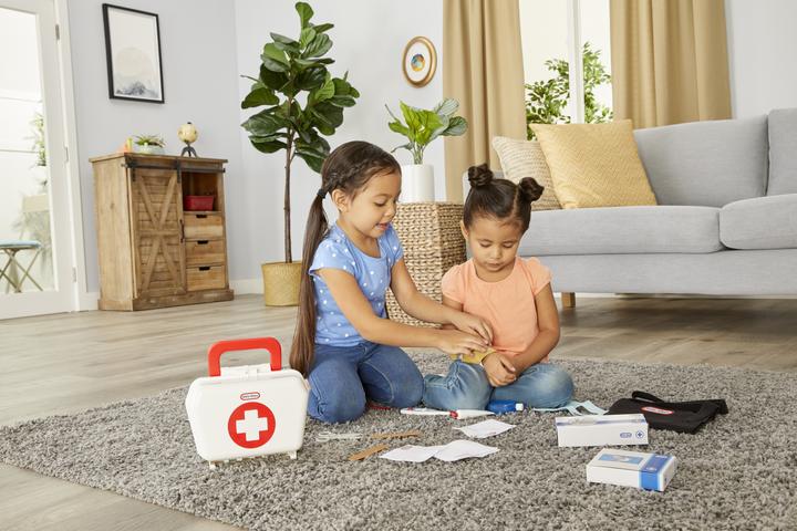 Actual product image MGA Little Tikes First Aid Kit