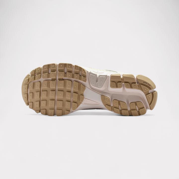 Image du produit Nike Zoom Vomero 5 (41)