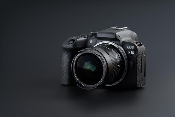 Actual product image TTArtisan APS-C 10mm F2 ASPH. (Canon RF, APS-C / DX)