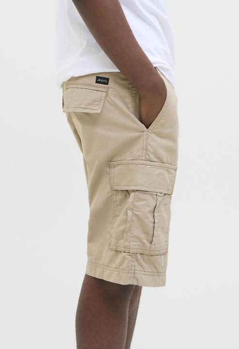 Actual product image Aprel Loose Fit Cargo Shorts Cargo Shorts (M)