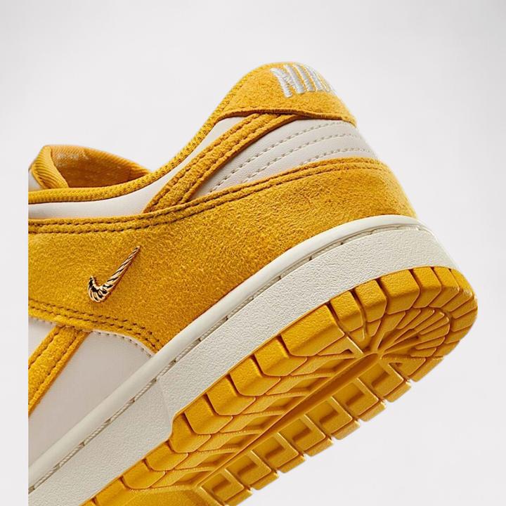 Actual product image Nike Dunk Low (38)