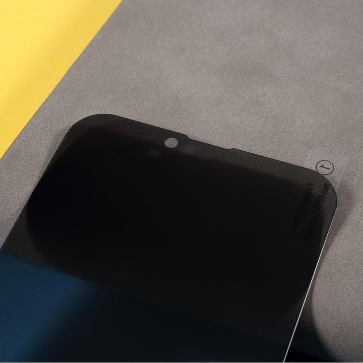 Produktbild Deltalabs Privacy Panzer Glas Displayschutzfolie Full-Screen (1 Stk., Apple iPhone 13 Pro Max)