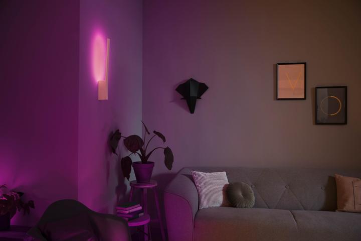 Actual product image Philips Hue Line BT (900 lm)