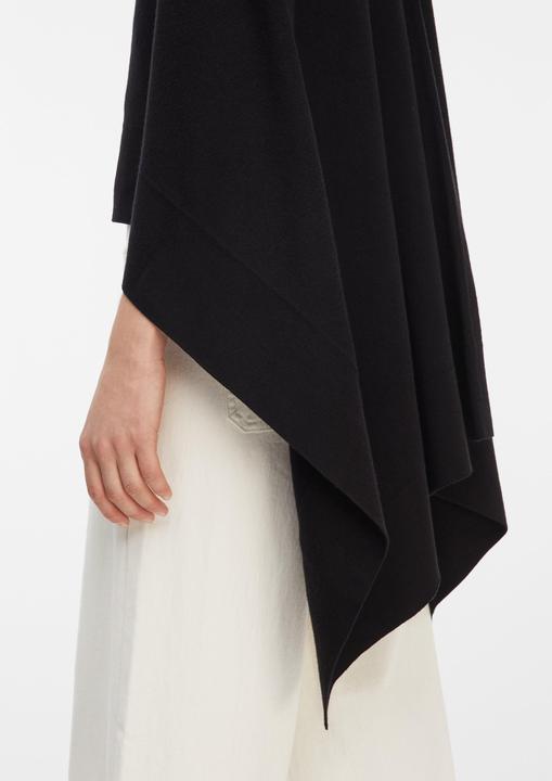 Produktbild Comma Indoor-Poncho Weicher Viskosemix-Poncho aus Feinstrick (One Size)