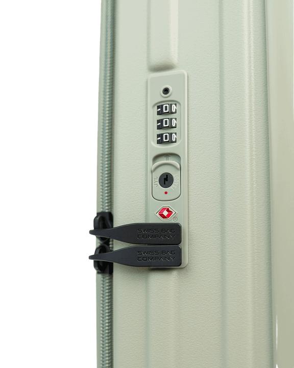 Actual product image Swissbags PURE – Mittlerer Koffer mit umweltfreundlichem Design 66cm (88 l)