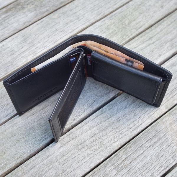 Actual product image Jack kinsky Hamburg billfold horizontal