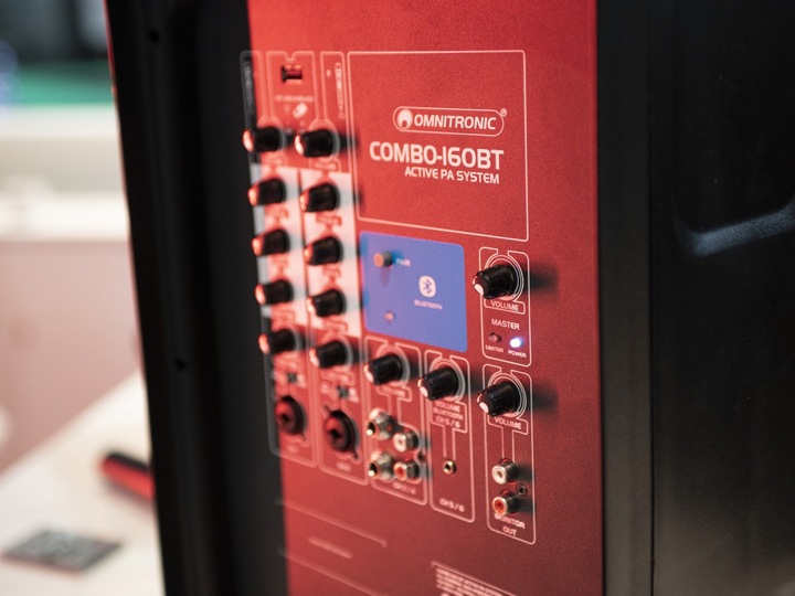 Produktbild Omnitronic COMBO-160BT (Aktiv, 2x 80 W)