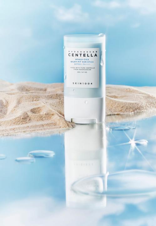 Actual product image Skin1004 Madagascar Centella Hyalu-Cica Silky-Fit Sun Stick (Sun stick, SPF 50+, 20 ml, 20 g)
