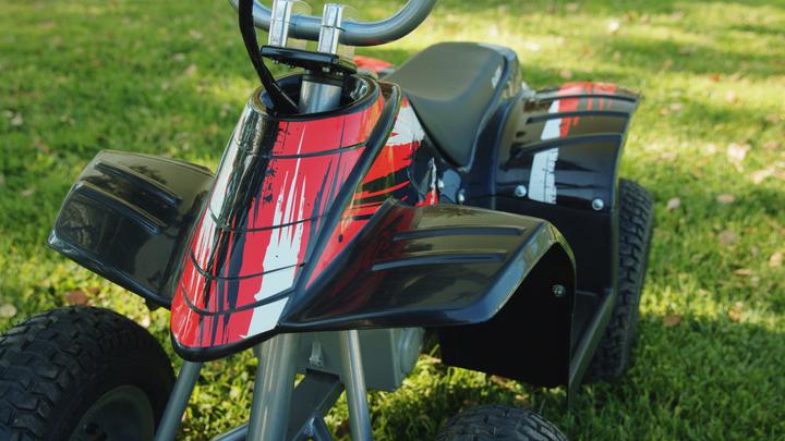 Produktbild Razor Dirt (24 V)