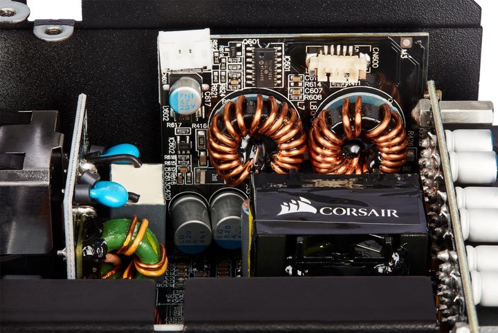 Produktbild Corsair SF750 Platinum (750 W)
