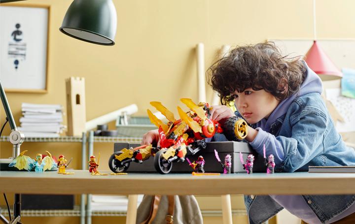 Productafbeelding LEGO Kai's Gouden Draken Raider (71773, LEGO Ninjago)