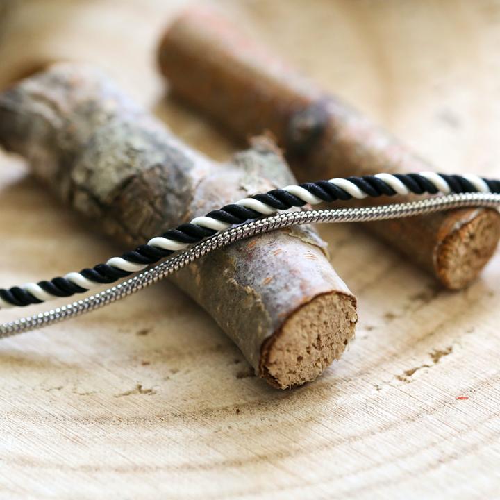 Immagine prodotto Val&Val Bracciale da uomo bianco e nero (Acciaio inossidabile)