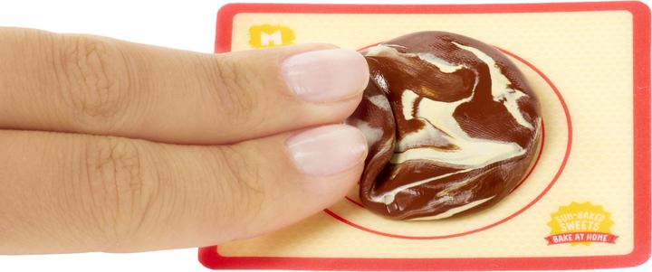 Actual product image MGA Make It Mini From Scratch in PDQ Series 1
