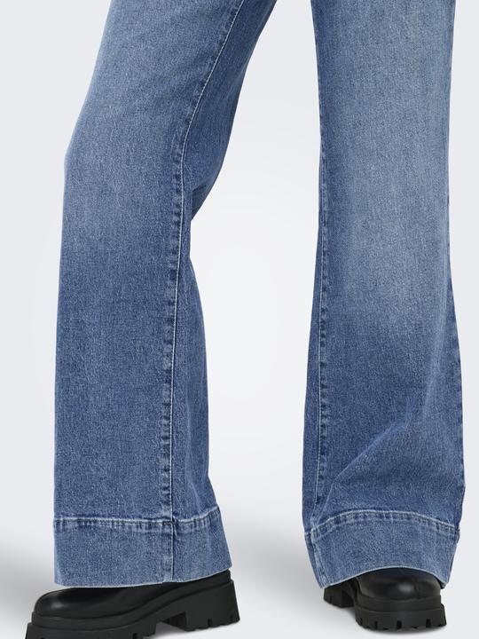 Immagine prodotto Only ONLRUELLE Jeans svasati Jeans dalla vestibilità svasata (W25/L32)