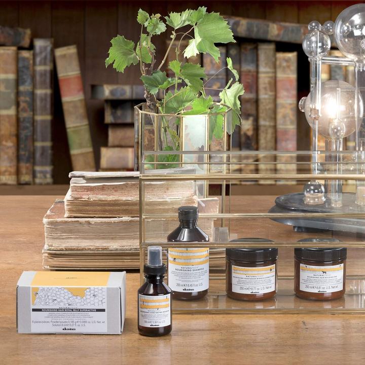 Actual product image Davines Naturaltech - Nourishing Hair Royal Jelly Superactive (48 ml)