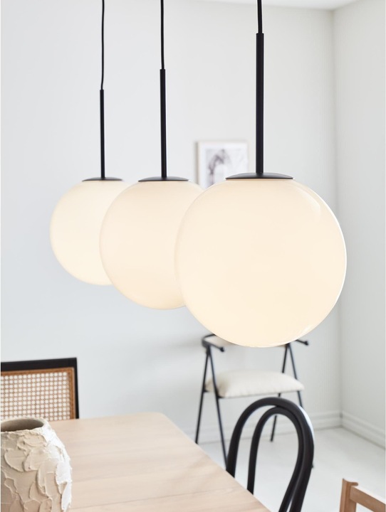 Actual product image Markslöjd Dione pendant lamp, 3 x E14, white/black (E14)