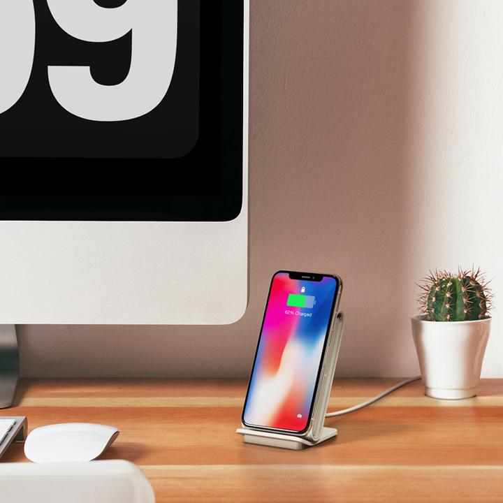 Actual product image iOttie iON Wireless Fast Charging Stand Light Brown (10 W)