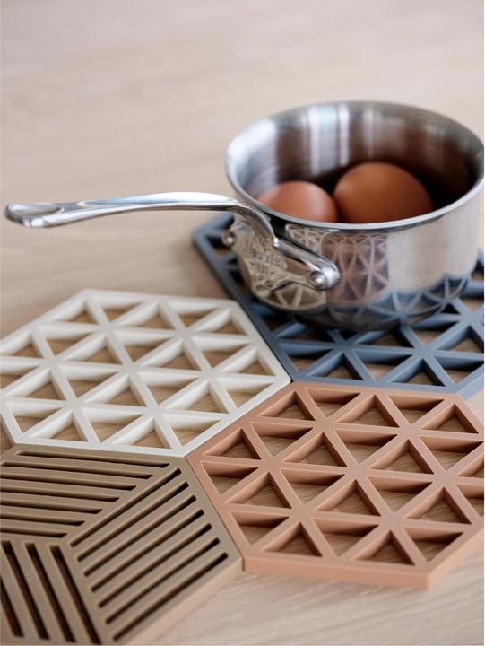 Produktbild Zone Denmark Topfuntersetzer Hexagon Braun (1 x, Pfannenuntersetzer)