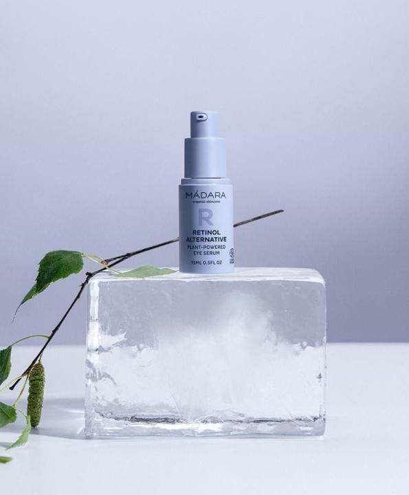 Produktbild Madara MDARA - Plant-powered eye serum Retinol Alternative (Plant-Powered Eye Serum) 15 ml (Augenpflege Serum, 15 ml, Tag)
