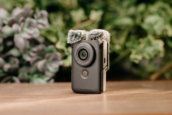 Image du produit Canon PowerShot V10 Kit de vlogging avancé (20.90 Mpx, 30p)