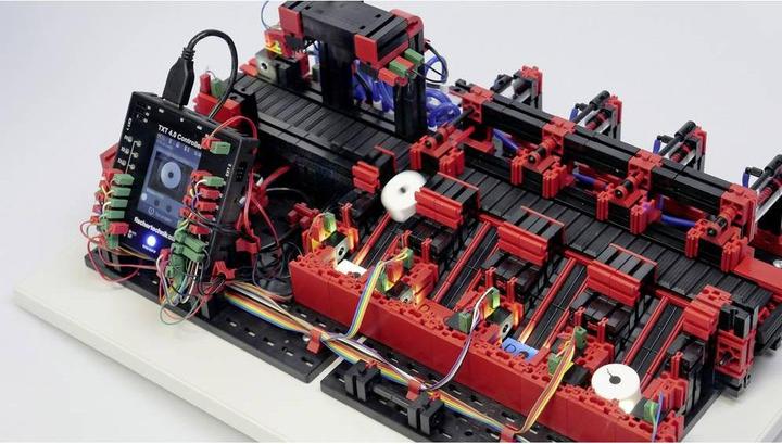 Actual product image Fischertechnik Quality assurance with AI simulation model Finished device 9 V