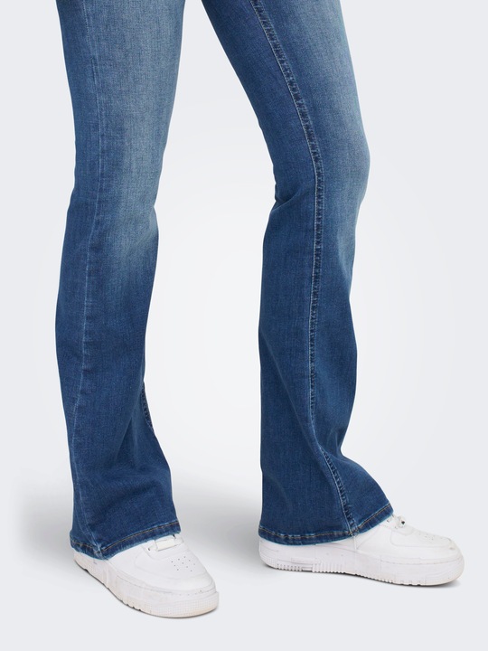 Produktbild Only ONLBlush Life Mid Flared Jeans (32)