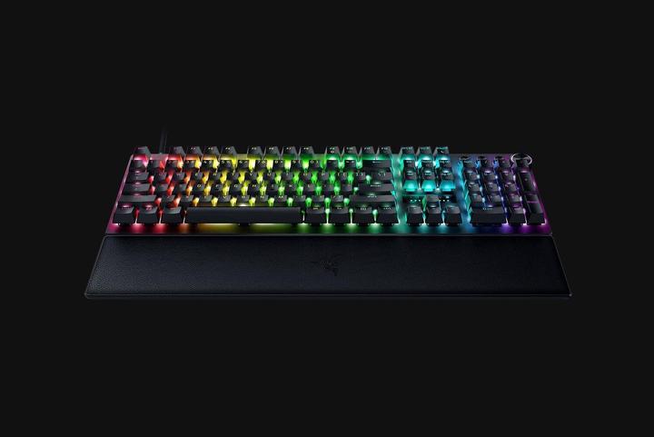 Actual product image Razer Huntsman V3 Pro (DE, Cable)